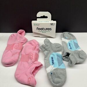 Feetures & OS1st Women's Pink and Gray Relief Socks
